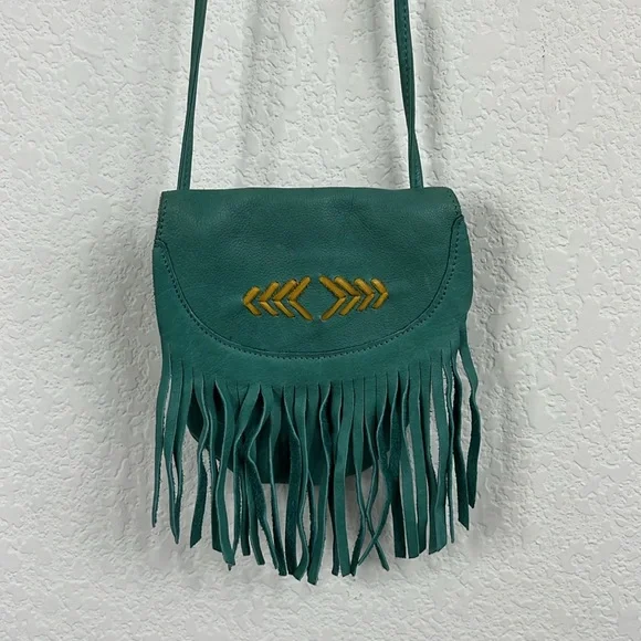 Free People X Cut and paste Los Angeles Embroidered Fringe Crossbody Leather - Picture 4 of 11